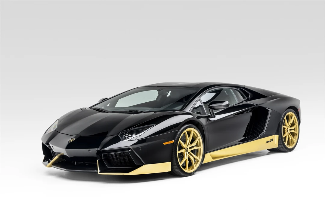 2017 Lamborghini Aventador LP700-4 - Image 14 of 31