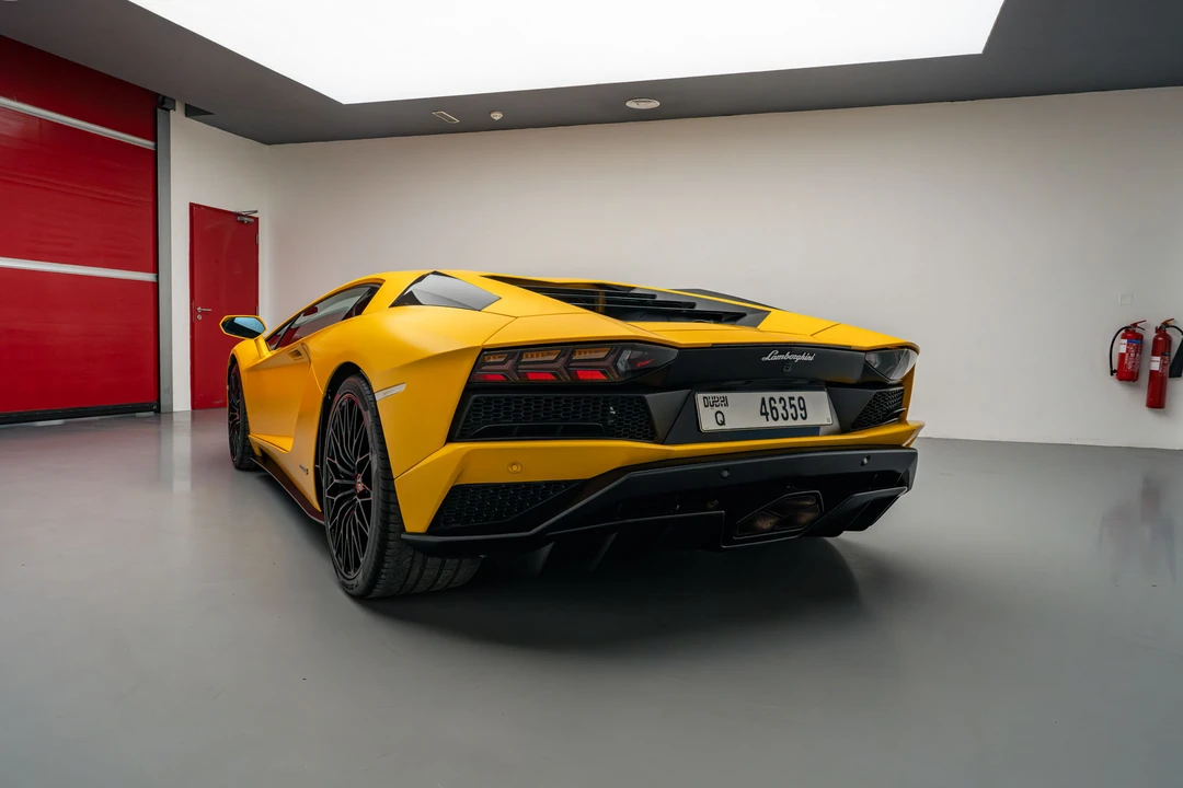 2017 Lamborghini Aventador S LP740-4 - Image 5 of 31