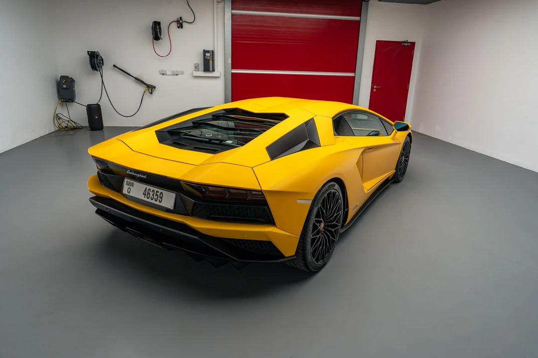 2017 Lamborghini Aventador S LP740-4 - Image 15 of 31