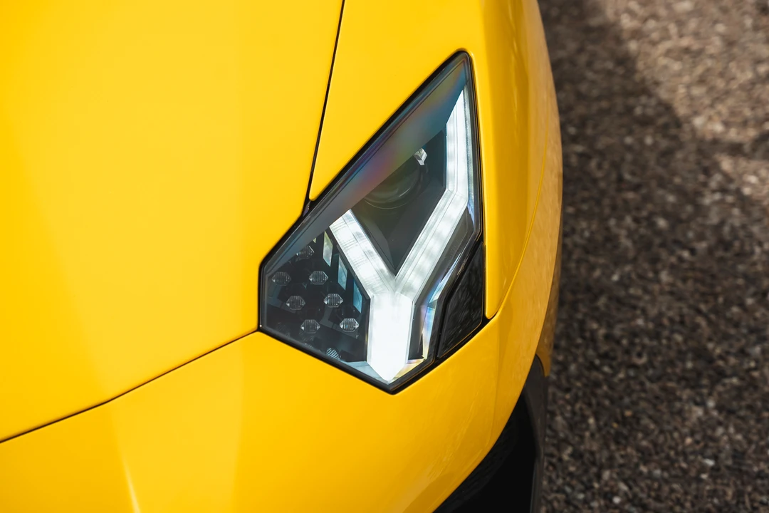 2017 Lamborghini Aventador SuperVeloce LP750-4 - Image 23 of 31