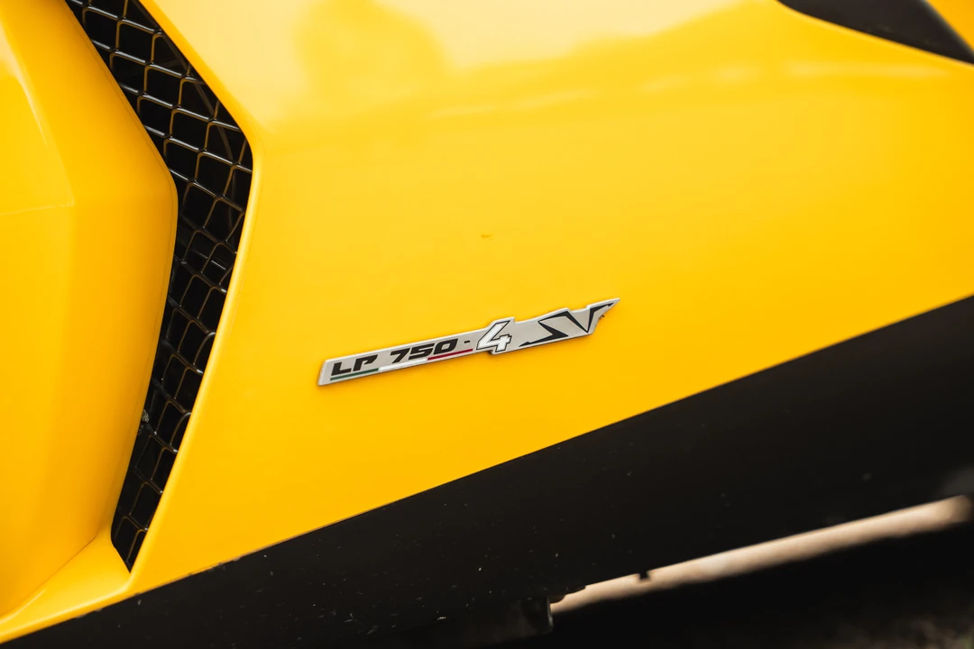 2017 Lamborghini Aventador SuperVeloce LP750-4 - Image 29 of 31