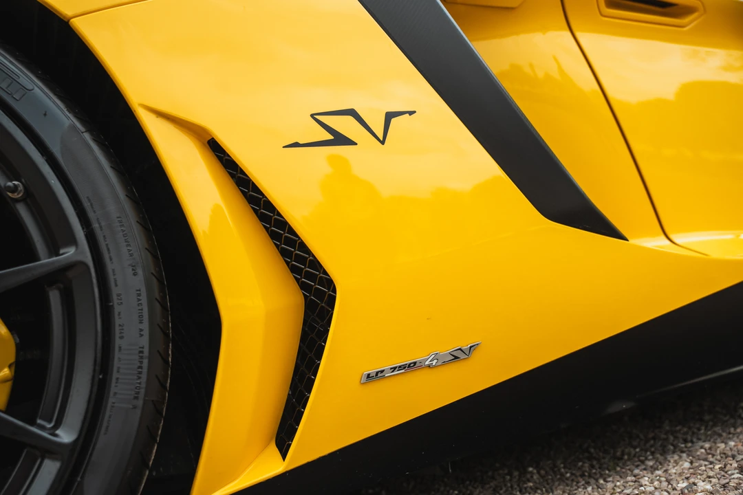 2017 Lamborghini Aventador SuperVeloce LP750-4 - Image 30 of 31