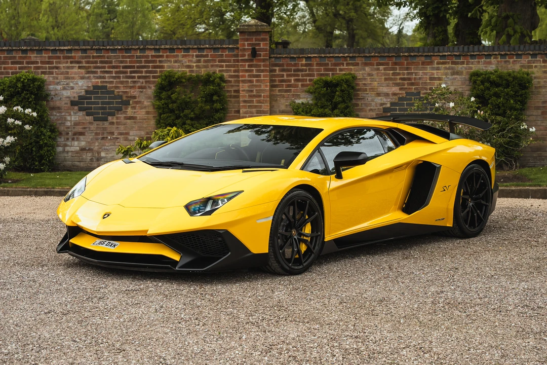 2017 Lamborghini Aventador SuperVeloce LP750-4 - Image 3 of 31
