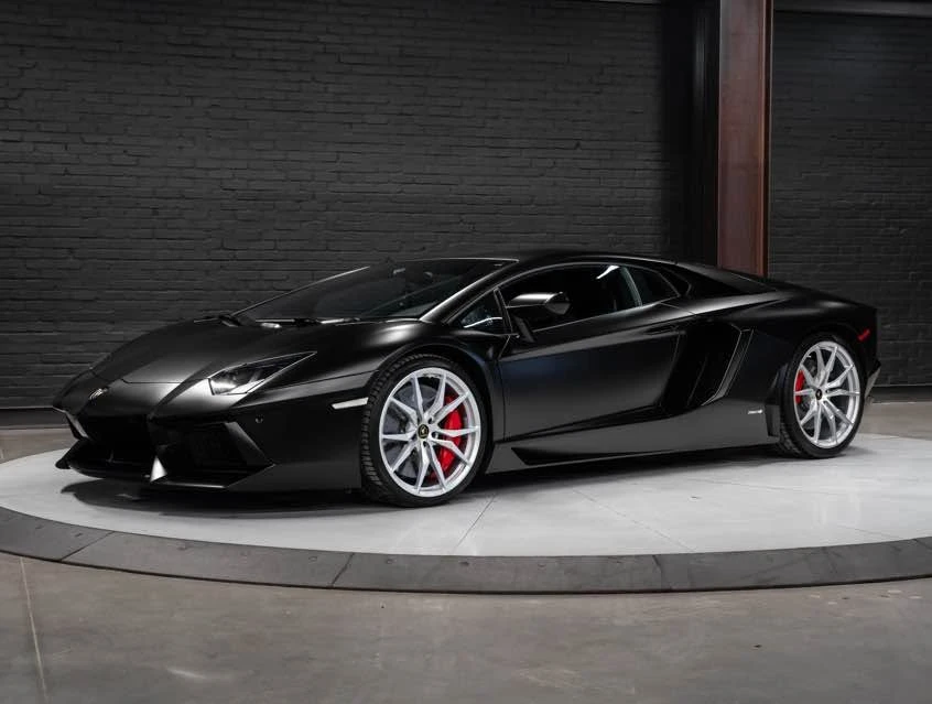 2017 Lamborghini Aventador S LP740-4 - Image 2 of 5