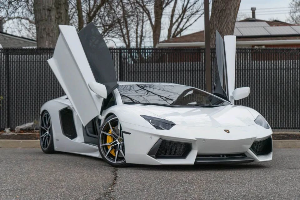 2017 Lamborghini Aventador S LP740-4 - Image 3 of 20
