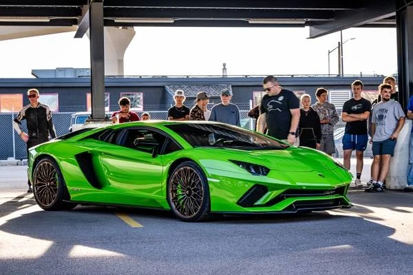 2017 Lamborghini Aventador S LP740-4 - Image 2 of 21