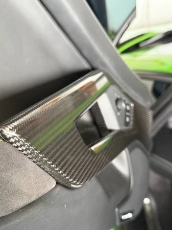 2017 Lamborghini Aventador S LP740-4 - Image 18 of 21