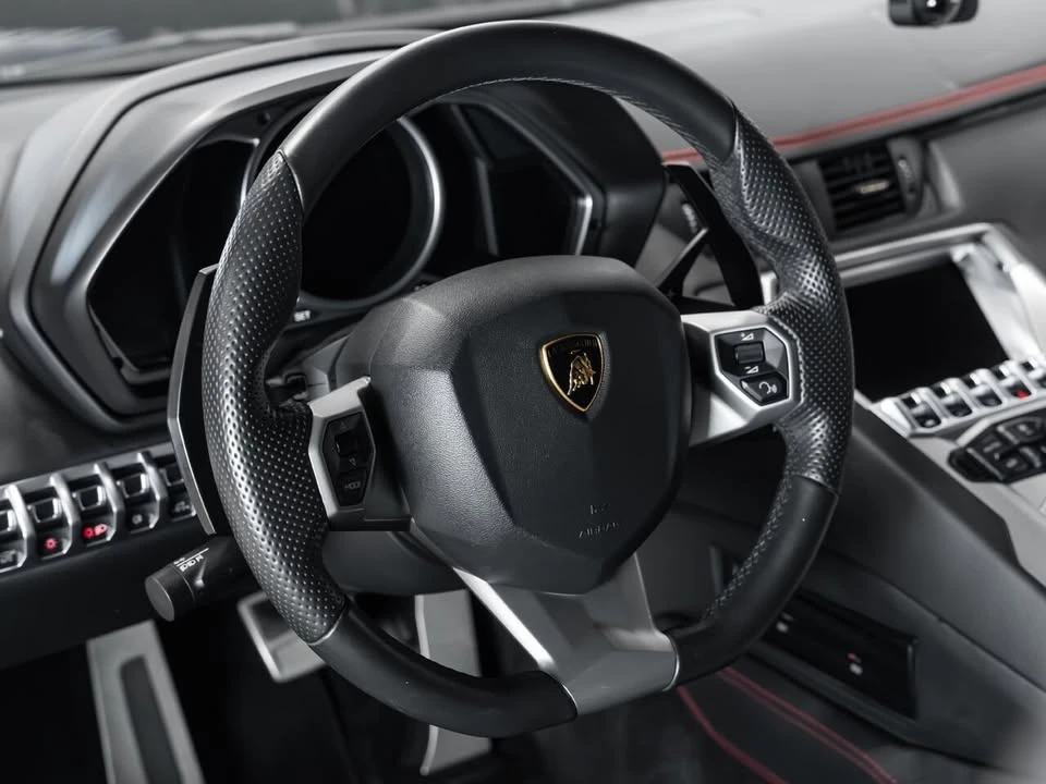 2017 Lamborghini Aventador S LP740-4 - Image 3 of 8