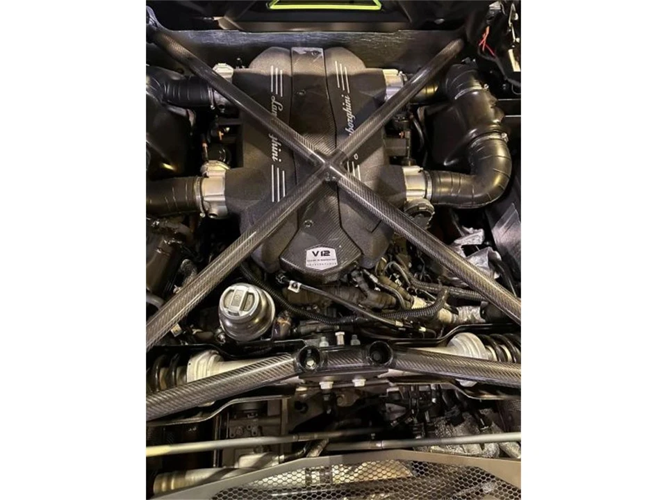 2017 Lamborghini Aventador S LP740-4 - Image 14 of 15