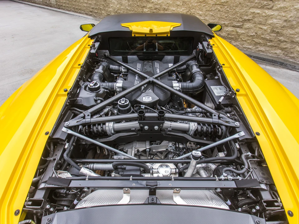 2017 Bentley Continental T - Image 4 of 30
