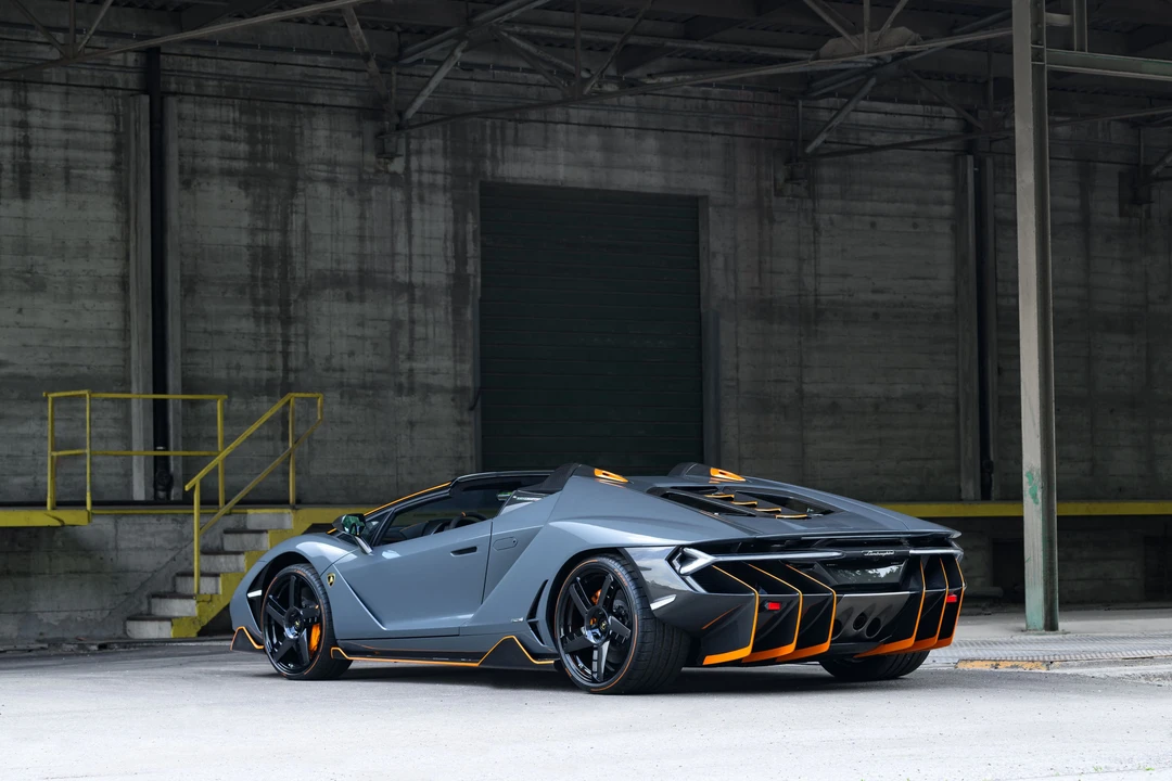 2017 Lamborghini Centenario - Image 12 of 31