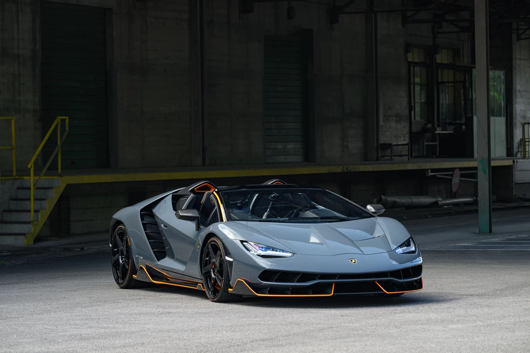2017 Lamborghini Centenario - Image 6 of 31