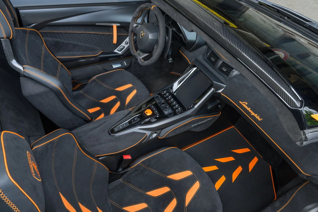 2017 Lamborghini Centenario - Image 29 of 31