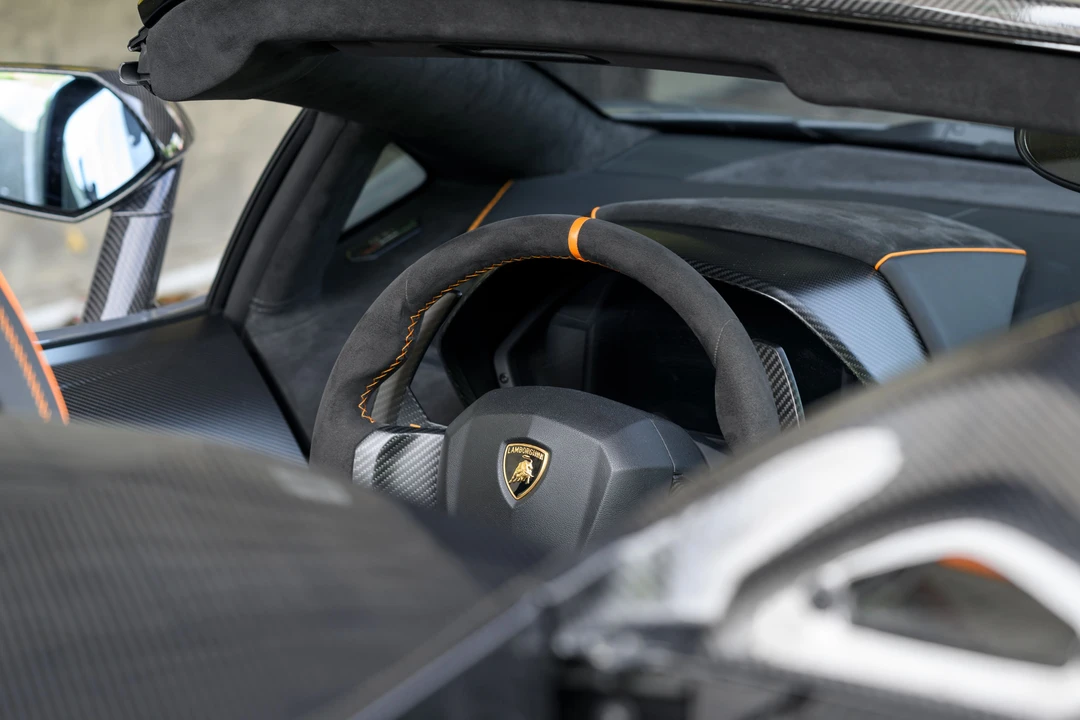 2017 Lamborghini Centenario - Image 24 of 31