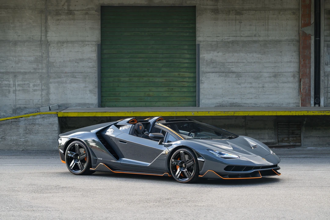 2017 Lamborghini Centenario - Image 8 of 31