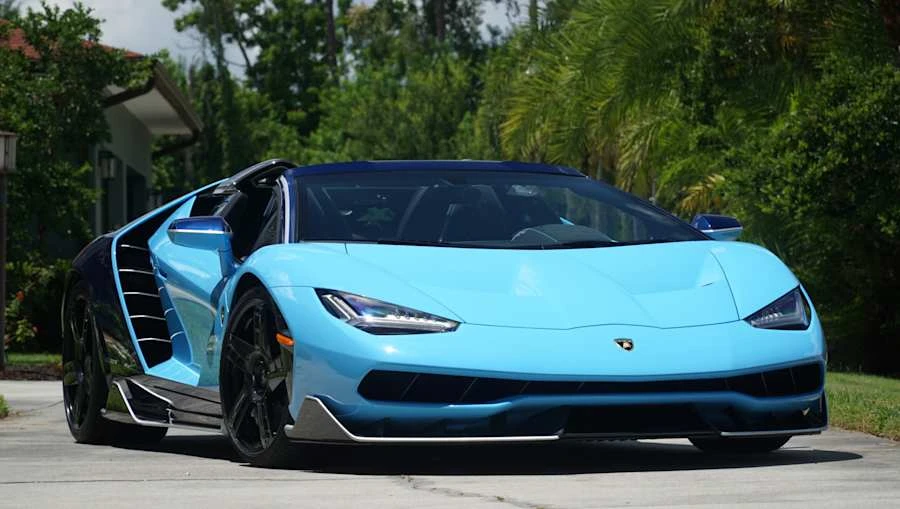 2017 Lamborghini Centenario - Image 12 of 31