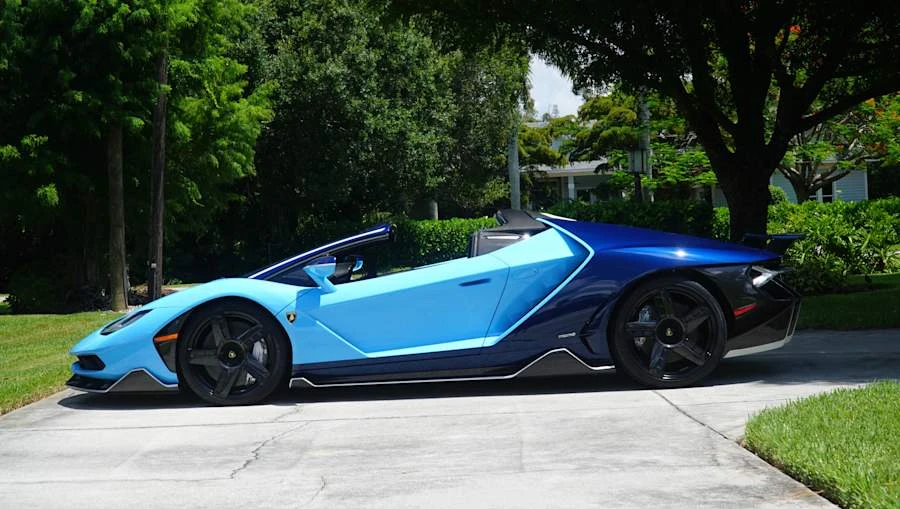 2017 Lamborghini Centenario - Image 2 of 31