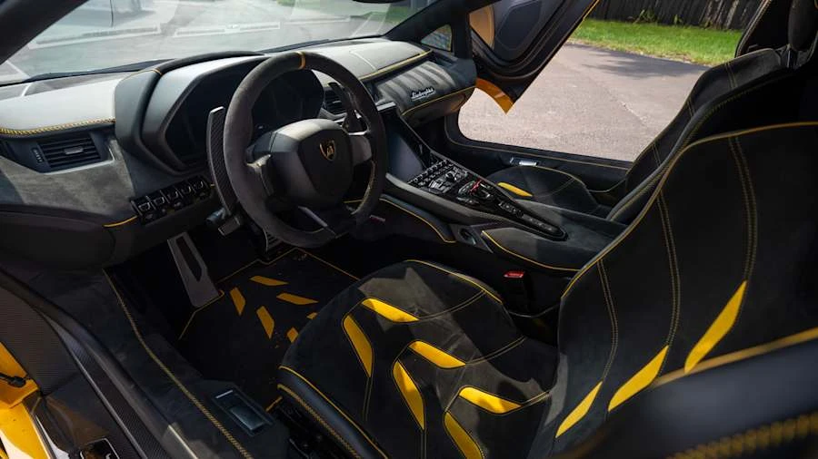 2017 Lamborghini Centenario - Image 9 of 15