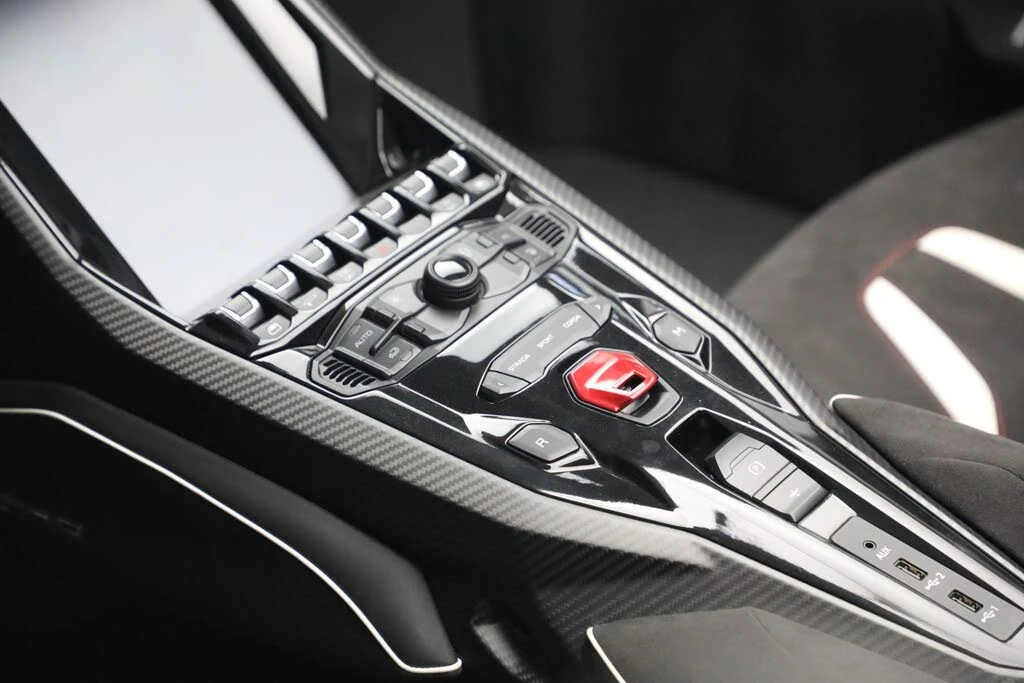 2017 Lamborghini Centenario - Image 19 of 31