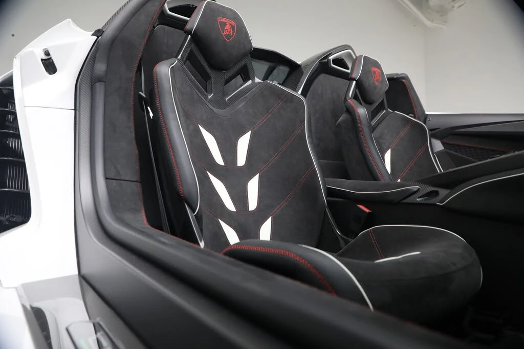 2017 Lamborghini Centenario - Image 15 of 31