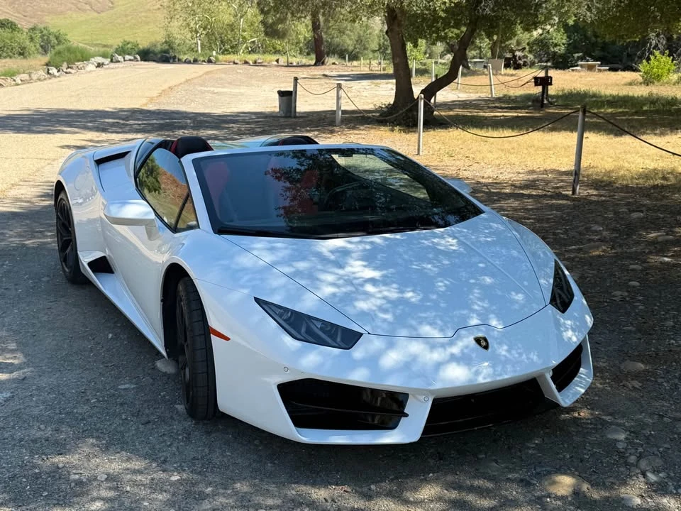 2017 Lamborghini Huracan LP580-2 - Image 4 of 5