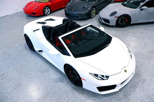 2017 Lamborghini Huracan LP580-2 - Image 8 of 12