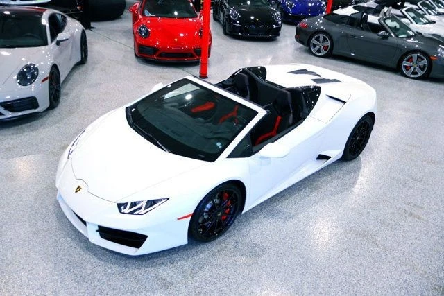 2017 Lamborghini Huracan LP580-2 - Image 5 of 12