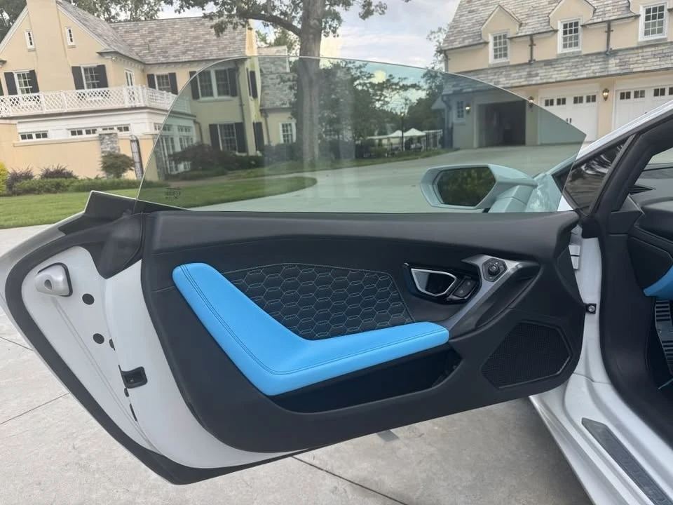 2017 Lamborghini Huracan - Image 12 of 20