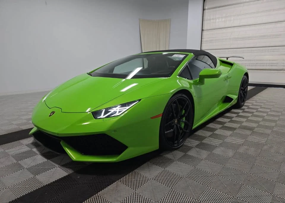2017 Lamborghini Huracan - Image 6 of 11