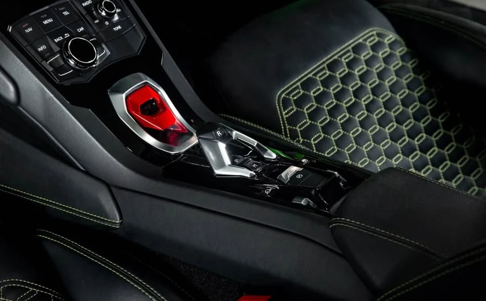 2017 Lamborghini Huracan - Image 9 of 11