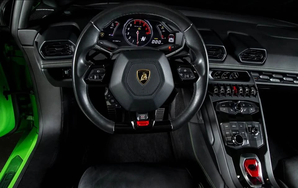 2017 Lamborghini Huracan - Image 7 of 11