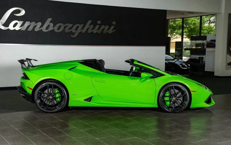 2017 Lamborghini Huracan - Image 3 of 11