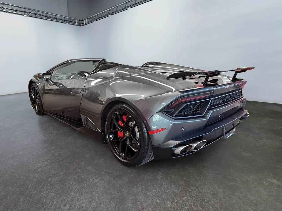 2017 Lamborghini Huracan - Image 2 of 20