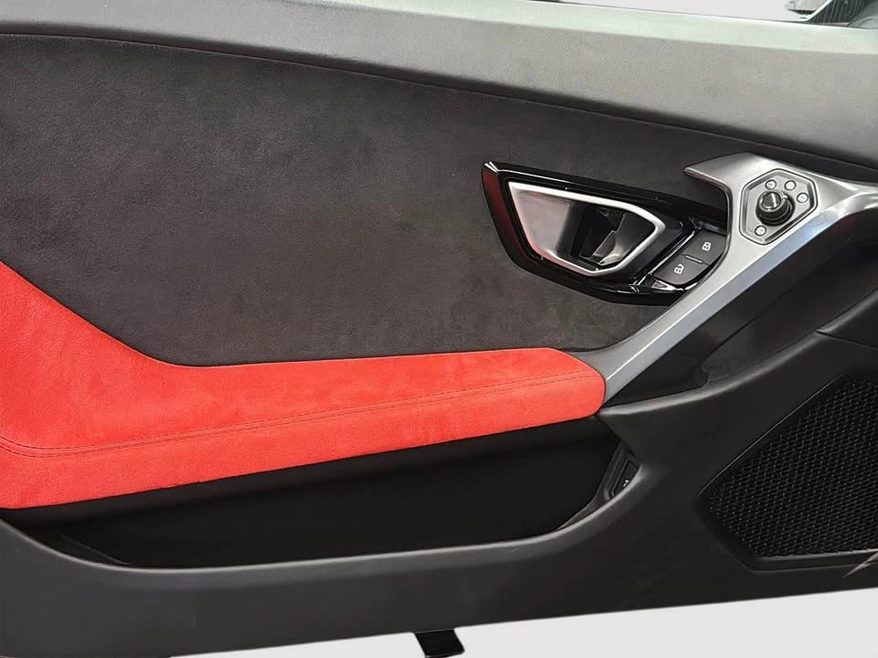 2017 Lamborghini Huracan - Image 12 of 20