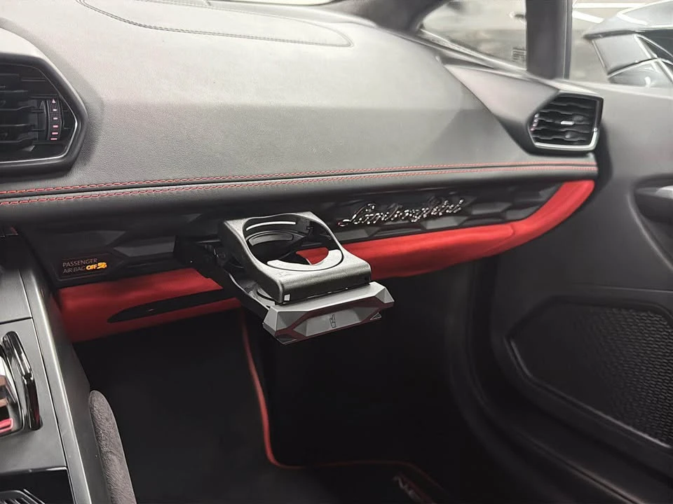 2017 Lamborghini Huracan - Image 18 of 20
