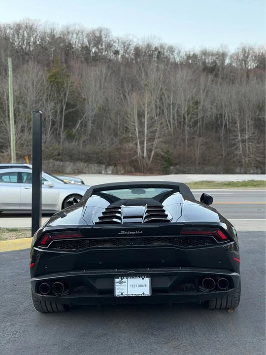 2017 Lamborghini Huracan - Image 3 of 3