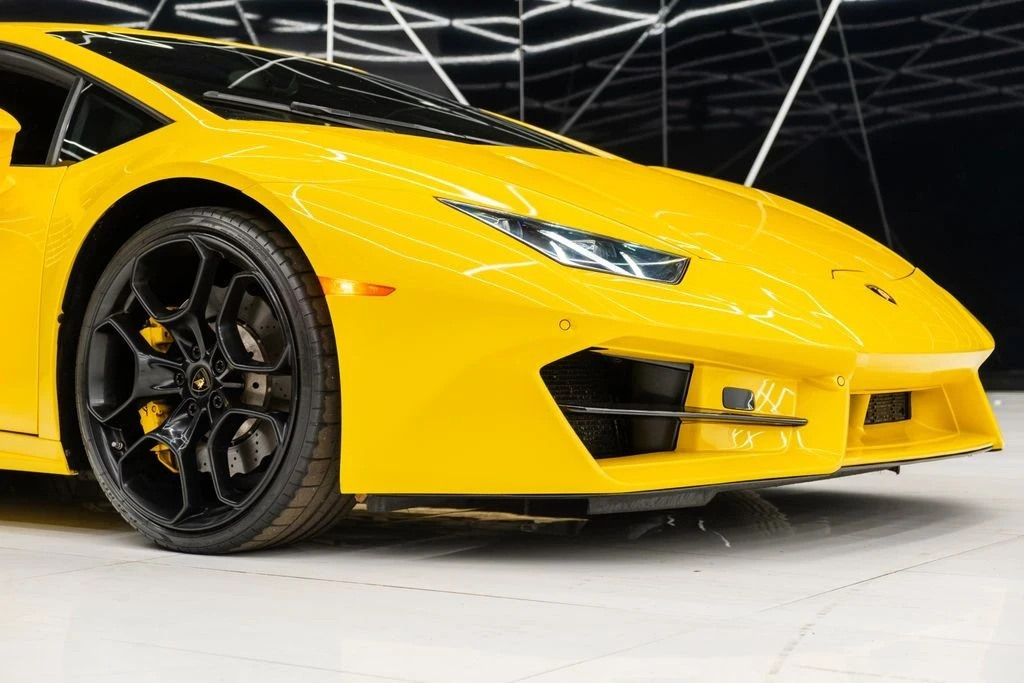 2017 Lamborghini Huracan LP580-2 - Image 7 of 21