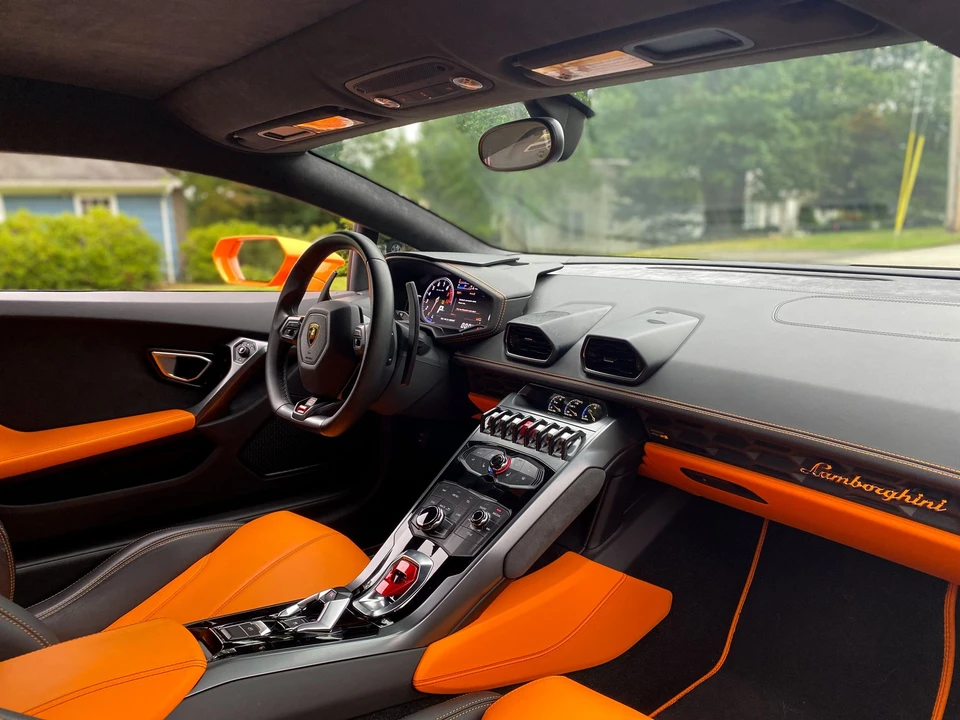 Lamborghini Huracan LP580-2 - Image 10 of 14