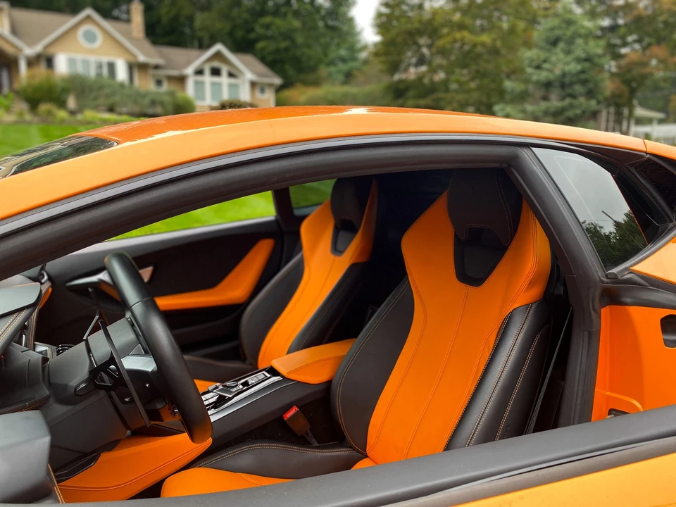 Lamborghini Huracan LP580-2 - Image 9 of 14