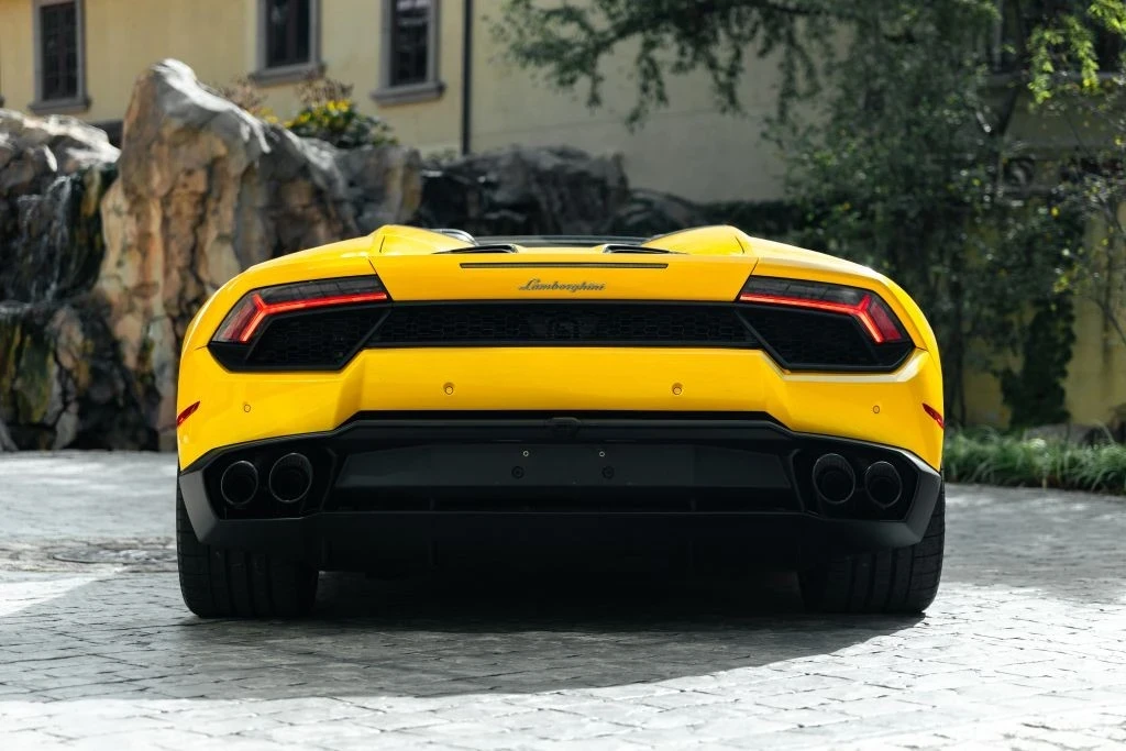 2017 Lamborghini Huracan LP580-2 - Image 3 of 21