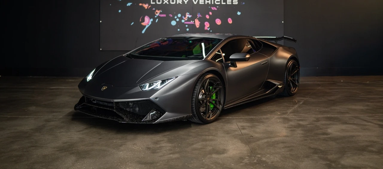 2017 Lamborghini Huracan - Image 2 of 22