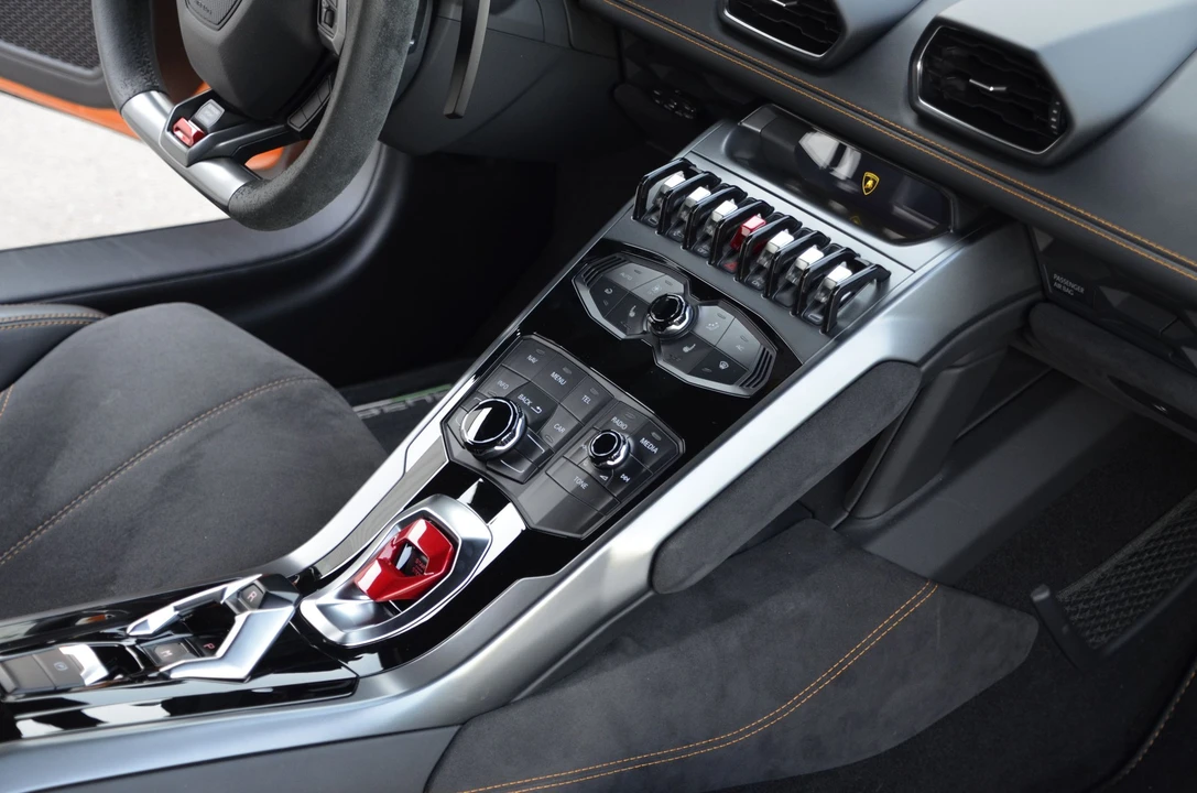 2017 Lamborghini Huracan LP580-2 - Image 22 of 31