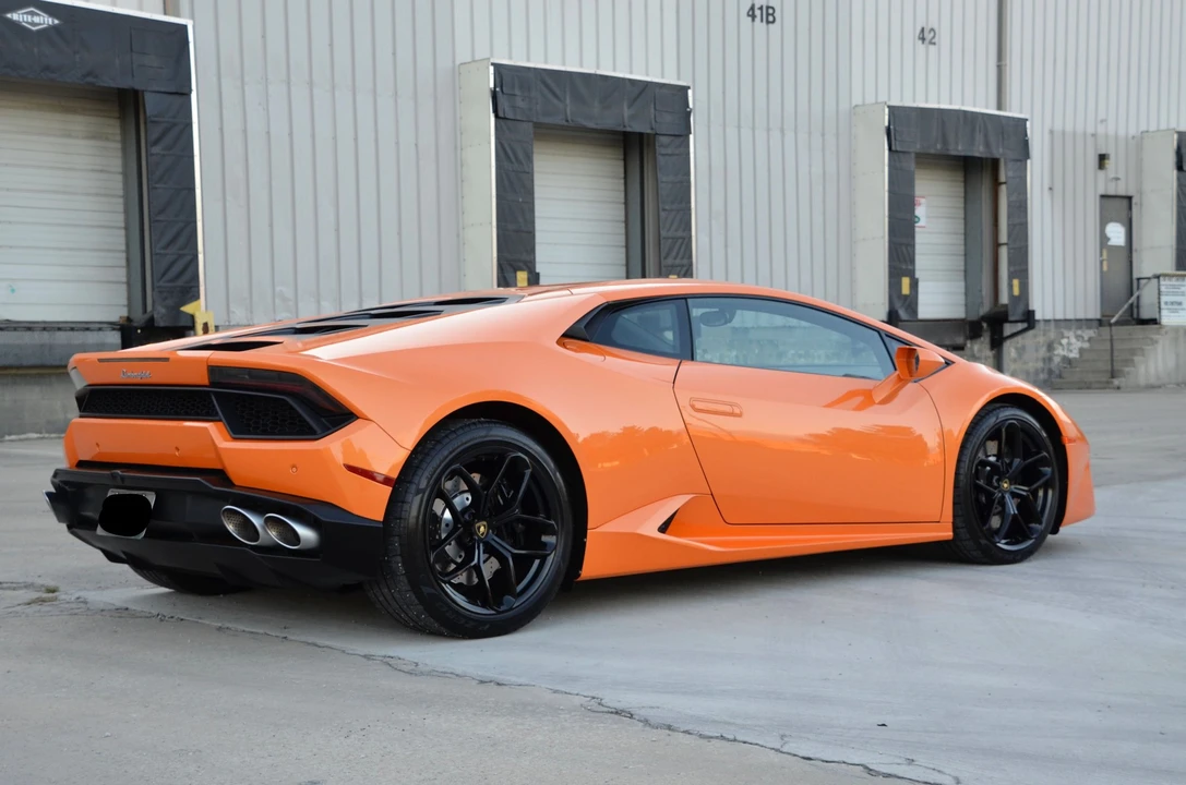 2017 Lamborghini Huracan LP580-2 - Image 8 of 31