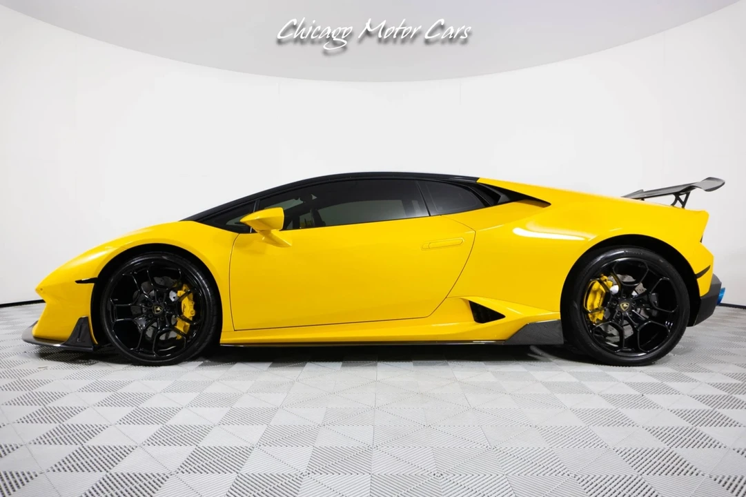 2017 Lamborghini Huracan LP580-2 - Image 2 of 21