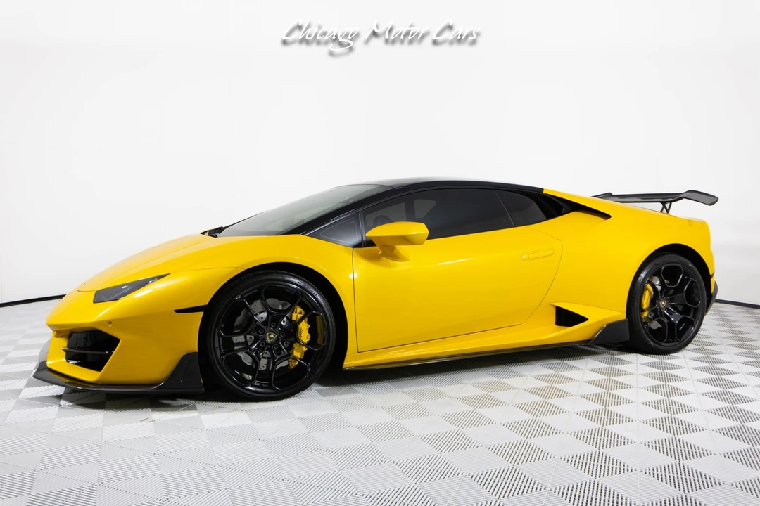 2017 Lamborghini Huracan LP580-2 - Image 2 of 21