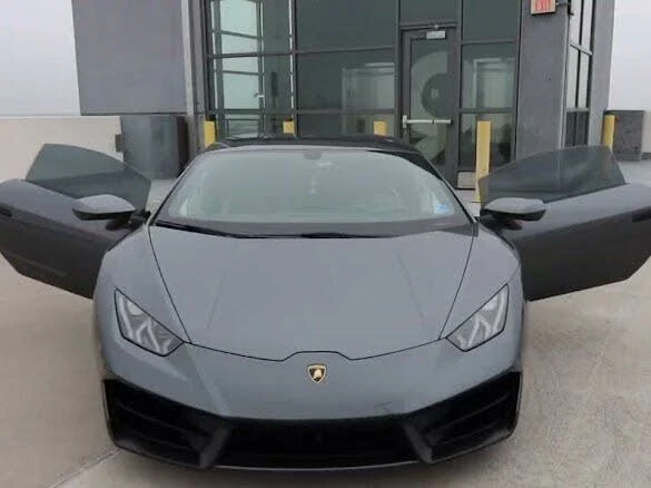 2017 Lamborghini Huracan LP580-2 - Image 4 of 17