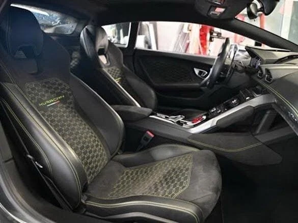 2017 Lamborghini Huracan LP580-2 - Image 6 of 17