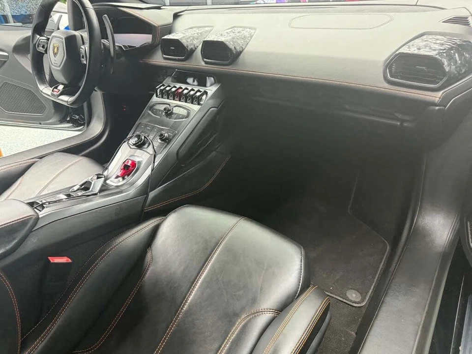 2017 Lamborghini Huracan LP580-2 - Image 17 of 24