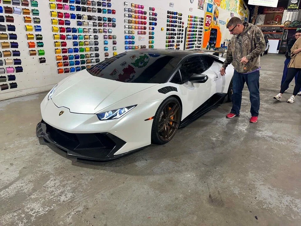 2017 Lamborghini Huracan LP580-2 - Image 4 of 24