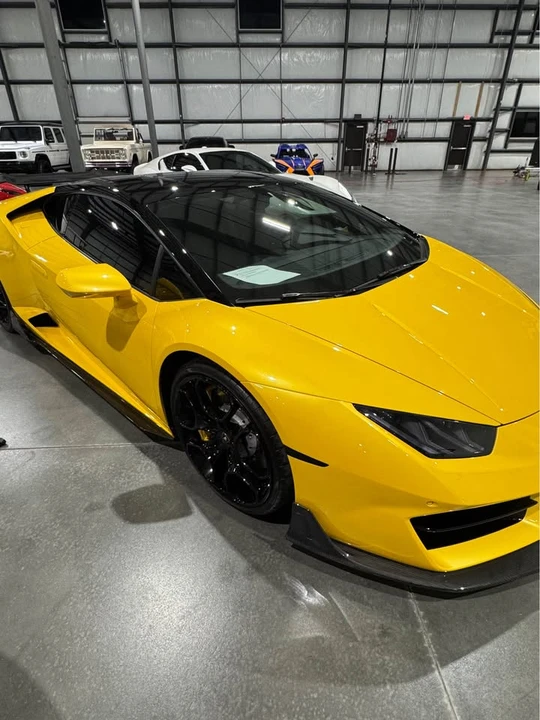 2017 Lamborghini Huracan LP580-2 - Image 7 of 13